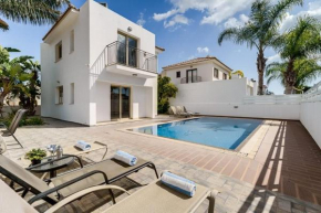 Villa Cherry Palm